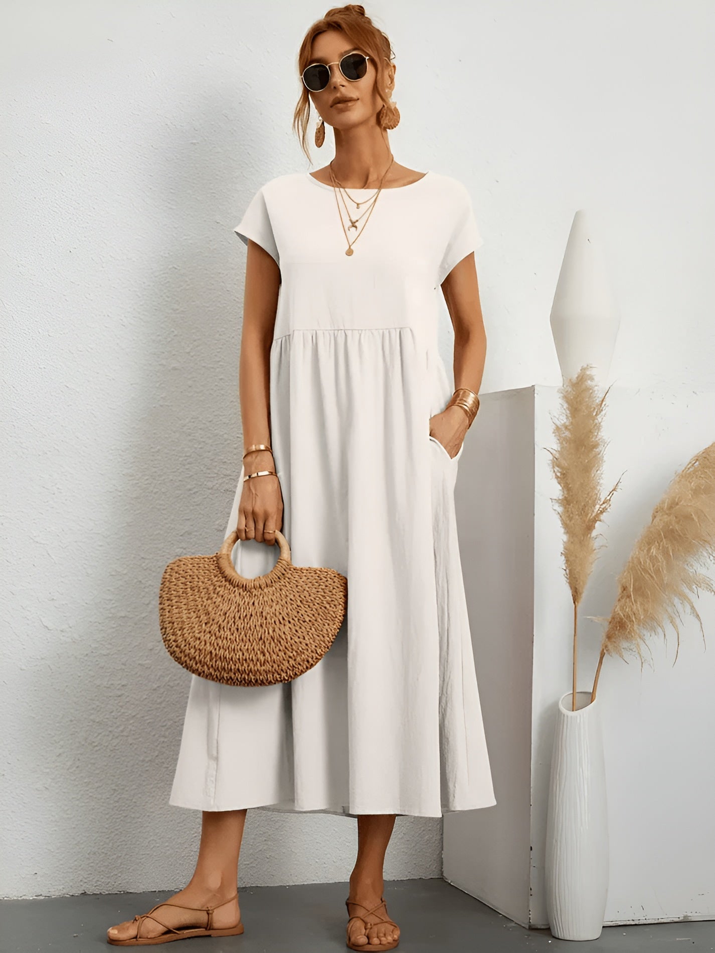 Olivia – Sukienka | Damska | Ponadczasowy design, fason podkreślający sylwetkę, lekkość | Elegancki look | Styl na co dzień | IVY&CO