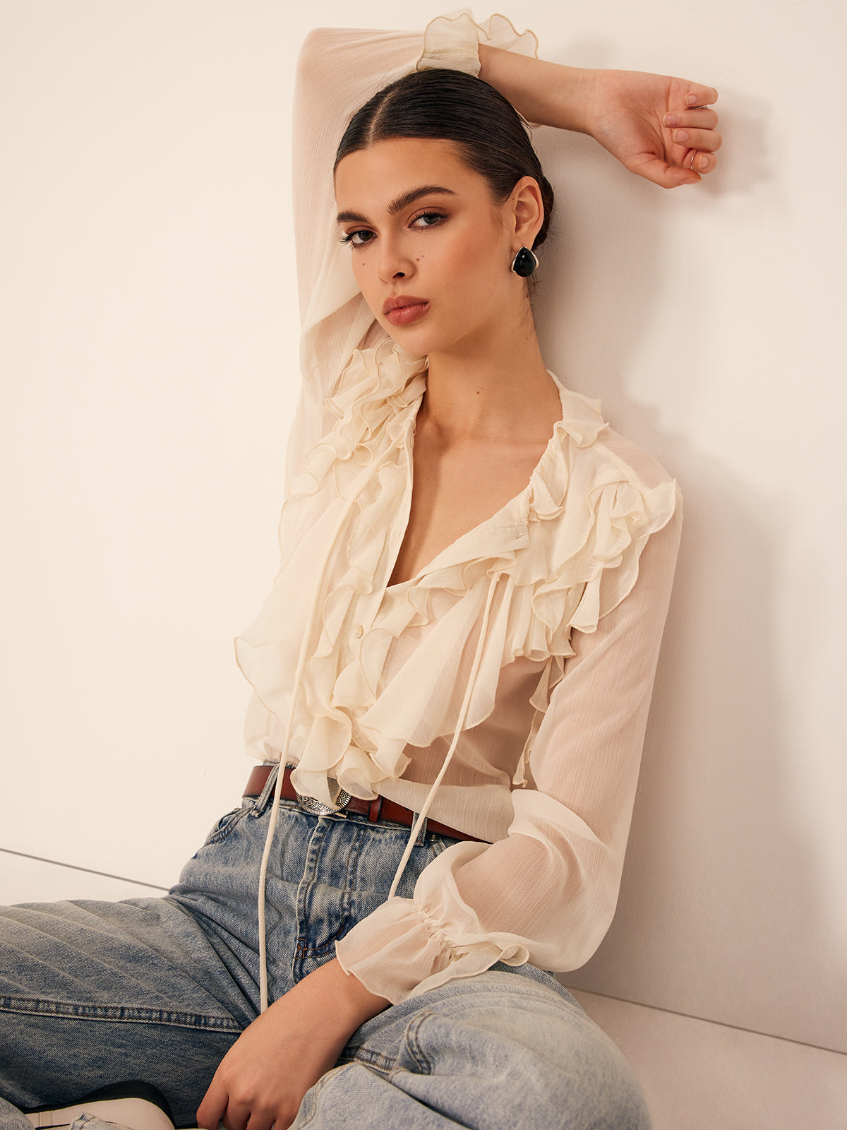 Cienka bluzka z falbanami z chiffon