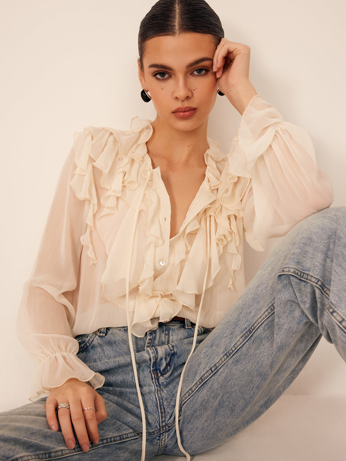 Cămașă subțire cu volane din chiffon