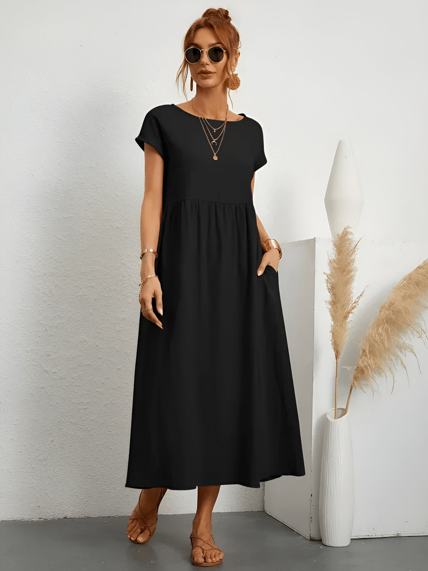 Olivia – Sukienka | Damska | Ponadczasowy design, fason podkreślający sylwetkę, lekkość | Elegancki look | Styl na co dzień | IVY&CO